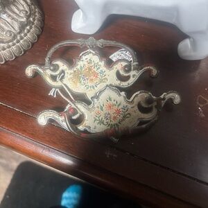 Vintage Floral Metal cabinet pulls Decor